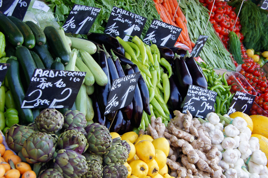 Gemüse auf dem Gemüsemarkt © Martin Abegglen | flickr
